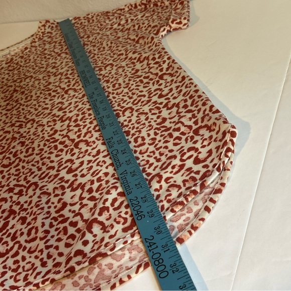 Wonderly Studio Animal Print Short Sleeve Top Size 2X - Picture 7 of 7